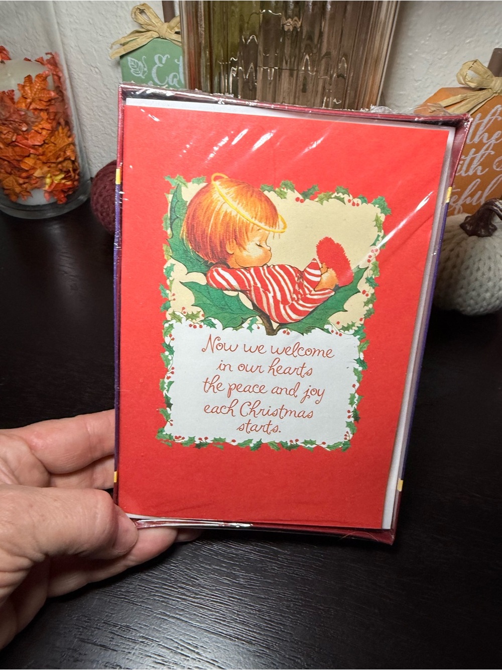 Holiday cards. 18 cards/envelopes